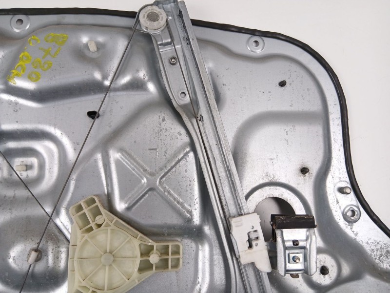 Recambio de elevalunas delantero derecho para kia cee´d hatchback (ed) 1.4 cvvt referencia OEM IAM 824801H120  