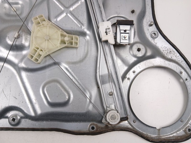 Recambio de elevalunas delantero derecho para kia cee´d hatchback (ed) 1.4 cvvt referencia OEM IAM 824801H120  