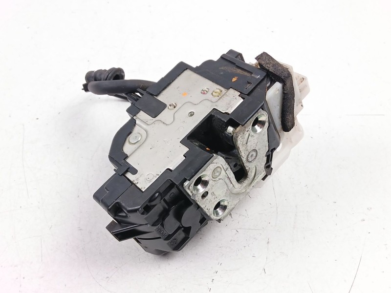 Recambio de cerradura puerta delantera derecha para kia cee´d hatchback (ed) 1.4 cvvt referencia OEM IAM 813201H060  