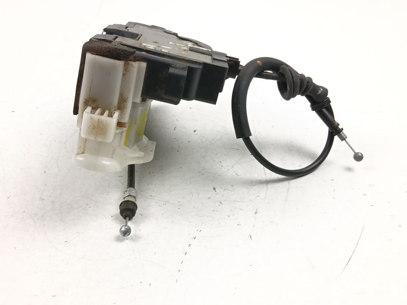 Recambio de cerradura puerta delantera derecha para kia cee´d hatchback (ed) 1.4 cvvt referencia OEM IAM 813201H060  