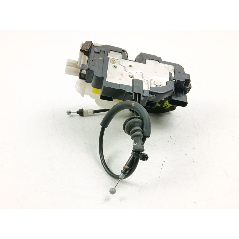 Recambio de cerradura puerta delantera derecha para kia cee´d hatchback (ed) 1.4 cvvt referencia OEM IAM 813201H060  
