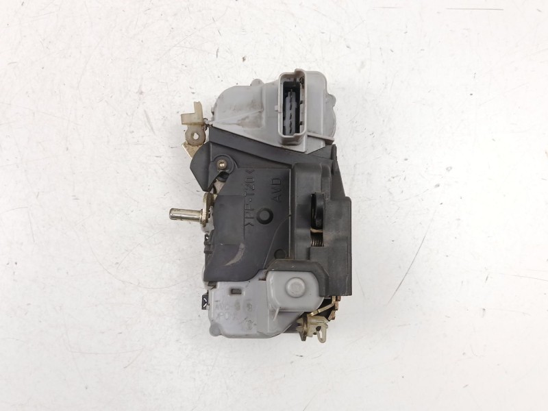 Recambio de cerradura puerta delantera derecha para citroën xsara picasso (n68) 1.6 hdi referencia OEM IAM 9136J3  