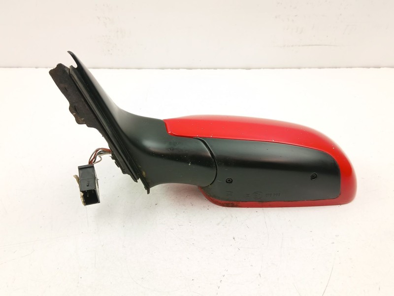 Recambio de retrovisor izquierdo para audi a6 c5 (4b2, 4b4) 2.5 tdi referencia OEM IAM 4B1858531  