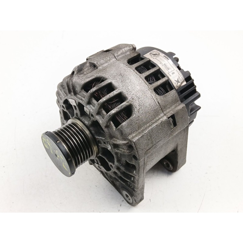 Recambio de alternador para volvo s40 i (644) 1.9 di referencia OEM IAM 8251641 SG12B096  Recambio de alternador para volvo s40 i (644) 1.9 di referencia OEM IAM 8251641 SG12B096