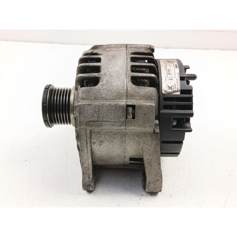 Recambio de alternador para volvo s40 i (644) 1.9 di referencia OEM IAM 8251641 SG12B096  Recambio de alternador para volvo s40 i (644) 1.9 di referencia OEM IAM 8251641 SG12B096
