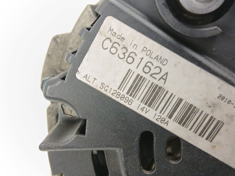 Recambio de alternador para volvo s40 i (644) 1.9 di referencia OEM IAM 8251641 SG12B096  Recambio de alternador para volvo s40 i (644) 1.9 di referencia OEM IAM 8251641 SG12B096