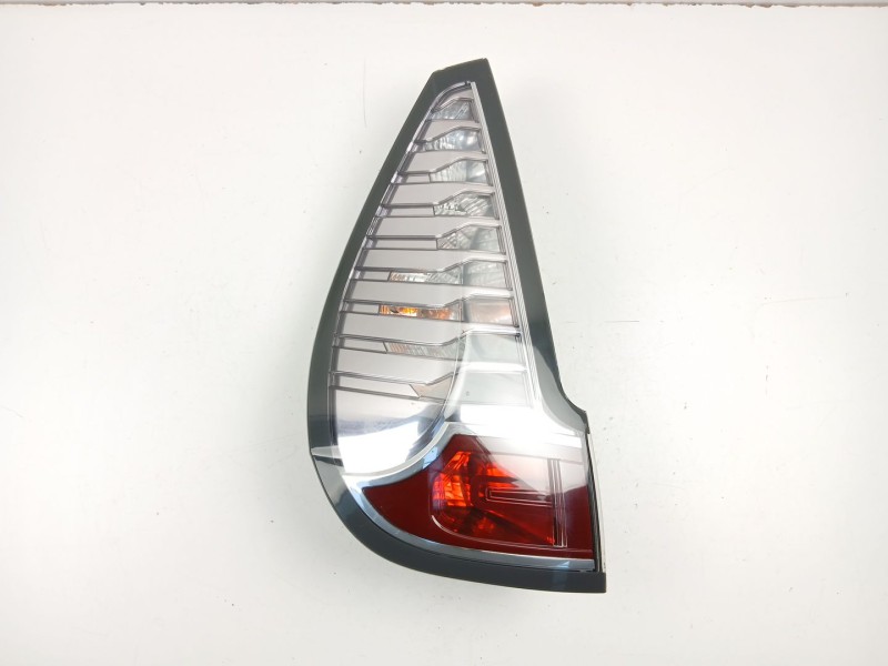 Recambio de piloto trasero izquierdo para renault scénic iii (jz0/1_) 1.5 dci referencia OEM IAM 265558940R  