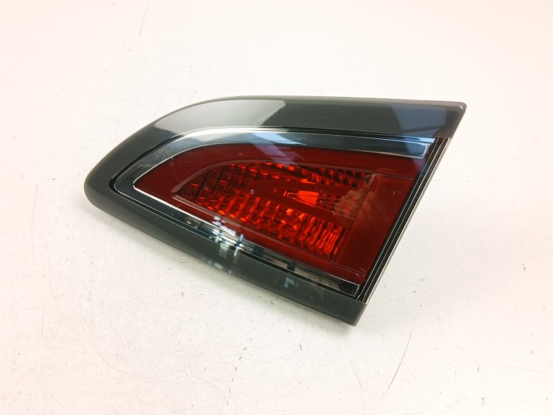 Recambio de piloto porton derecho para renault scénic iii (jz0/1_) 1.5 dci referencia OEM IAM 265507464R  