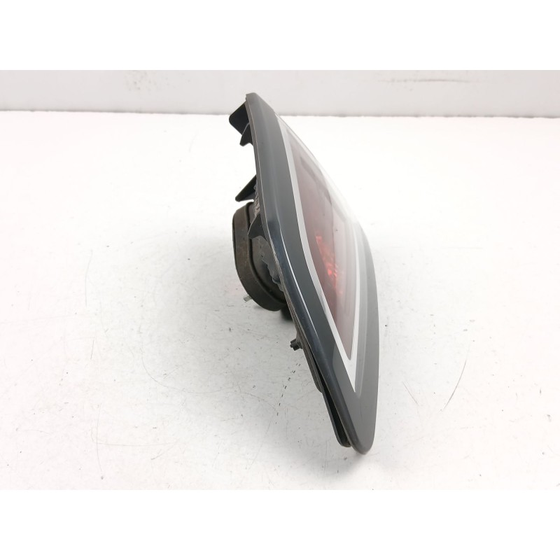 Recambio de piloto porton derecho para renault scénic iii (jz0/1_) 1.5 dci referencia OEM IAM 265507464R  