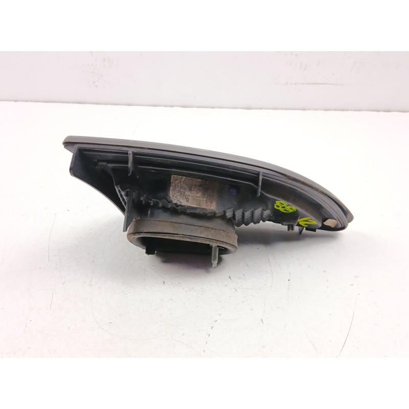 Recambio de piloto porton derecho para renault scénic iii (jz0/1_) 1.5 dci referencia OEM IAM 265507464R  