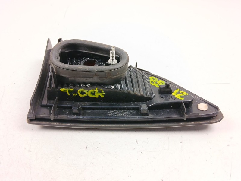 Recambio de piloto porton derecho para renault scénic iii (jz0/1_) 1.5 dci referencia OEM IAM 265507464R  