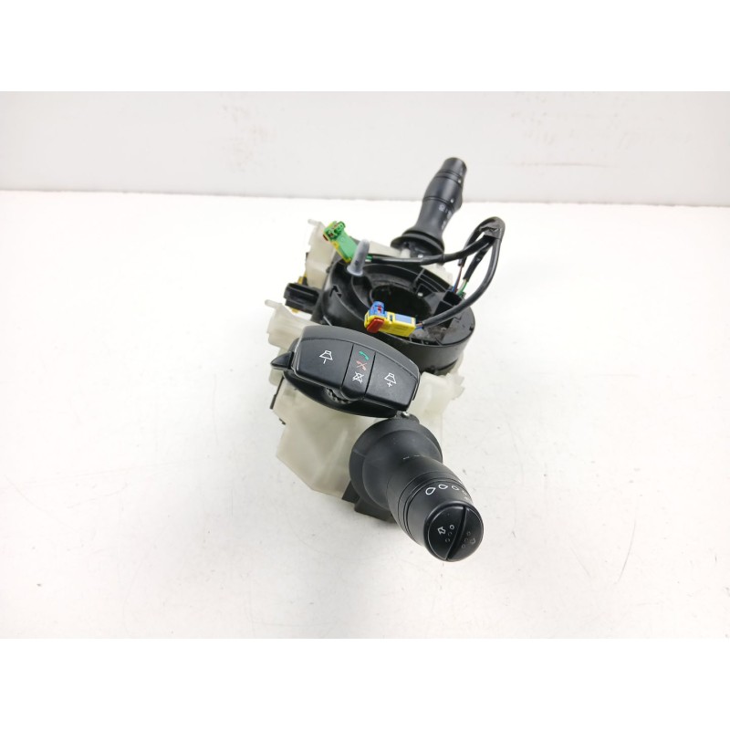 Recambio de mando luces y limpias para renault scénic iii (jz0/1_) 1.5 dci referencia OEM IAM 255670019R  