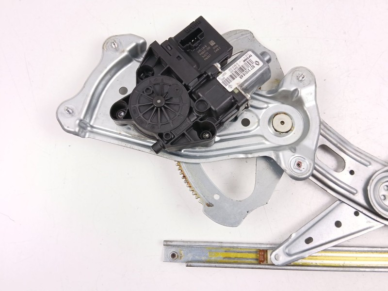 Recambio de elevalunas trasero izquierdo para renault scénic iii (jz0/1_) 1.5 dci referencia OEM IAM 827310166R  