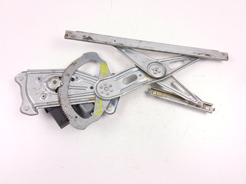 Recambio de elevalunas trasero izquierdo para renault scénic iii (jz0/1_) 1.5 dci referencia OEM IAM 827310166R  