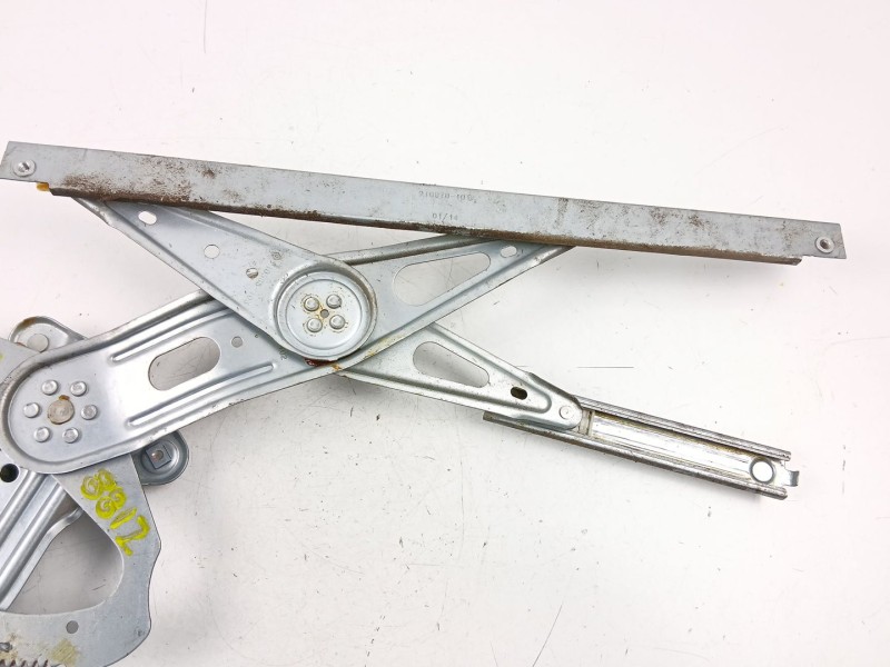 Recambio de elevalunas trasero derecho para renault scénic iii (jz0/1_) 1.5 dci referencia OEM IAM 827303178R  