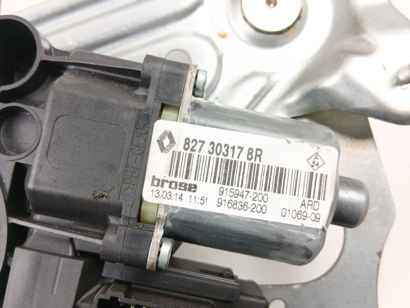 Recambio de elevalunas trasero derecho para renault scénic iii (jz0/1_) 1.5 dci referencia OEM IAM 827303178R  