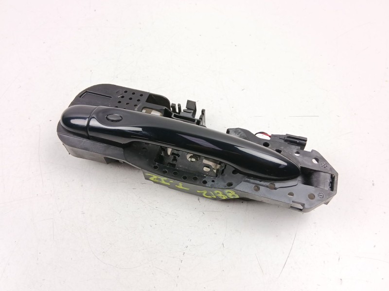 Recambio de manilla trasera izquierda para renault scénic iii (jz0/1_) 1.5 dci referencia OEM IAM 806070032R  