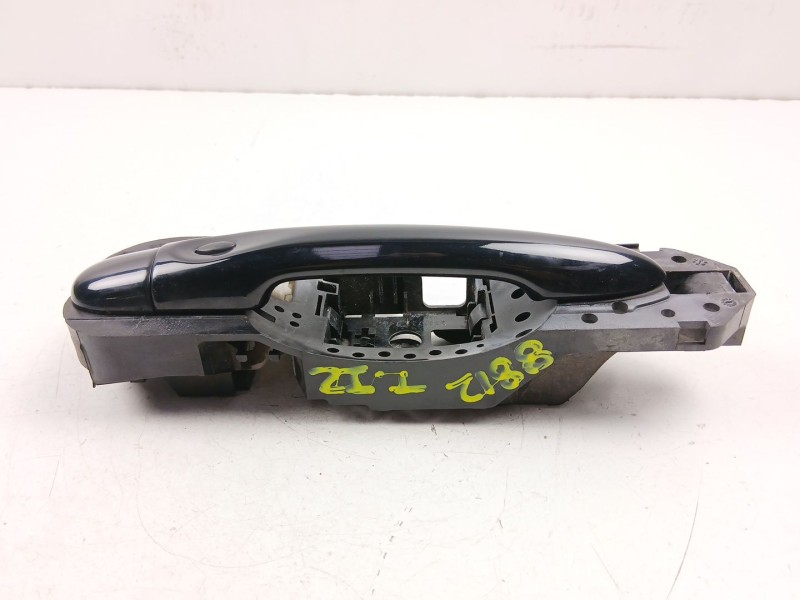 Recambio de manilla trasera izquierda para renault scénic iii (jz0/1_) 1.5 dci referencia OEM IAM 806070032R  