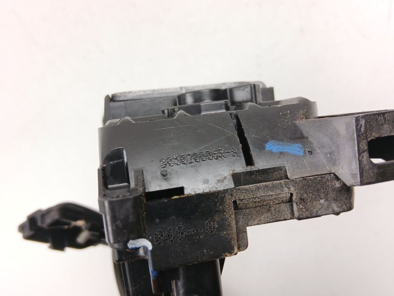 Recambio de cerradura puerta delantera derecha para renault scénic iii (jz0/1_) 1.5 dci referencia OEM IAM 805020006R  