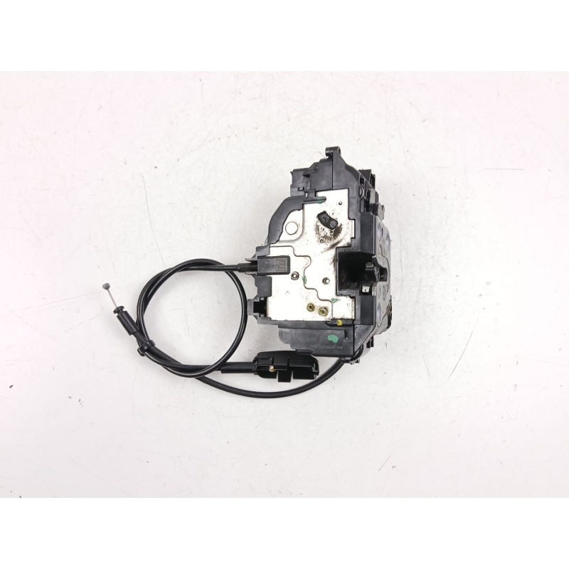 Recambio de cerradura puerta trasera izquierda para renault scénic iii (jz0/1_) 1.5 dci referencia OEM IAM 825030032R  