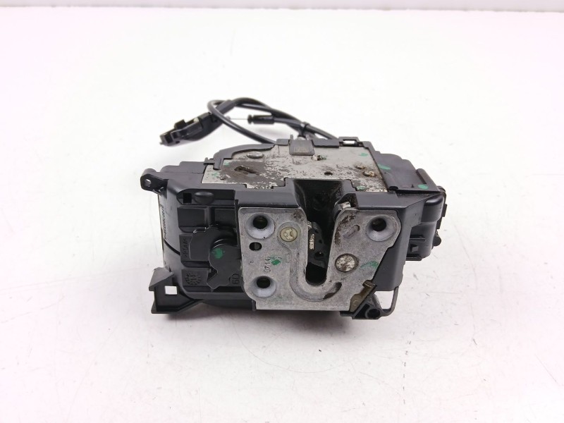 Recambio de cerradura puerta trasera derecha para renault scénic iii (jz0/1_) 1.5 dci referencia OEM IAM 825020033R  