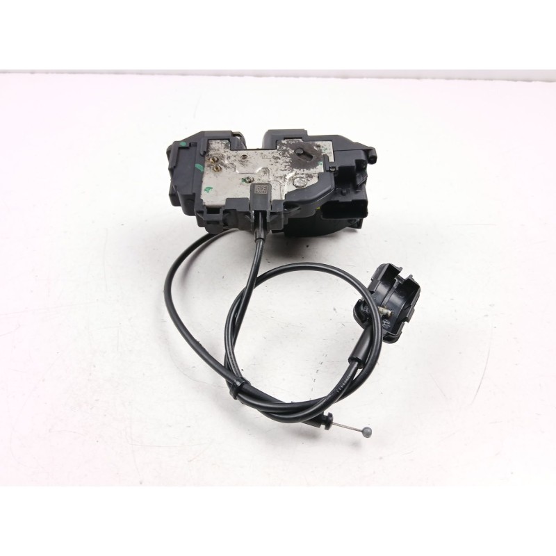 Recambio de cerradura puerta trasera derecha para renault scénic iii (jz0/1_) 1.5 dci referencia OEM IAM 825020033R  