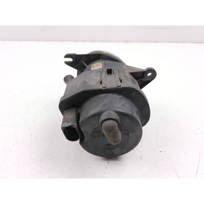 Recambio de antiniebla derecho para audi a6 c5 (4b2, 4b4) 2.4 referencia OEM IAM 4B0941700C   Recambio de antiniebla derecho para audi a6 c5 (4b2, 4b4) 2.4 referencia OEM IAM 4B0941700C