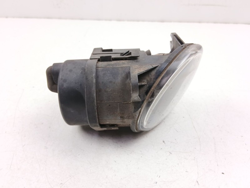 Recambio de antiniebla derecho para audi a6 c5 (4b2, 4b4) 2.4 referencia OEM IAM 4B0941700C   Recambio de antiniebla derecho para audi a6 c5 (4b2, 4b4) 2.4 referencia OEM IAM 4B0941700C