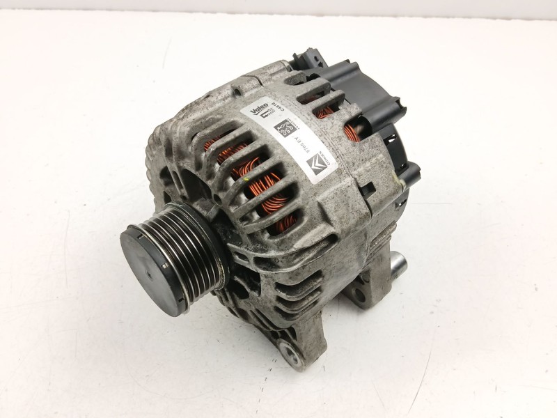 Recambio de alternador para peugeot 807 (eb_) 2.0 hdi referencia OEM IAM 5705EY TG15C118  Recambio de alternador para peugeot 807 (eb_) 2.0 hdi referencia OEM IAM 5705EY TG15C118