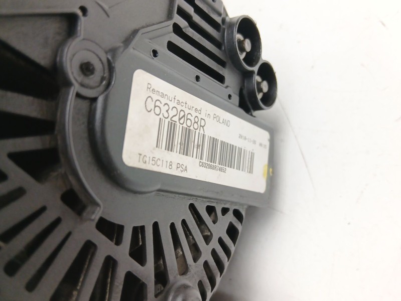 Recambio de alternador para peugeot 807 (eb_) 2.0 hdi referencia OEM IAM 5705EY TG15C118  Recambio de alternador para peugeot 807 (eb_) 2.0 hdi referencia OEM IAM 5705EY TG15C118