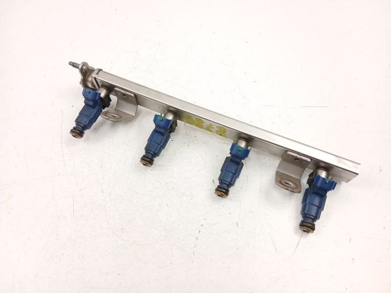 Recambio de inyectores juego para kia cee´d hatchback (ed) 1.4 cvvt referencia OEM IAM 353102B000  