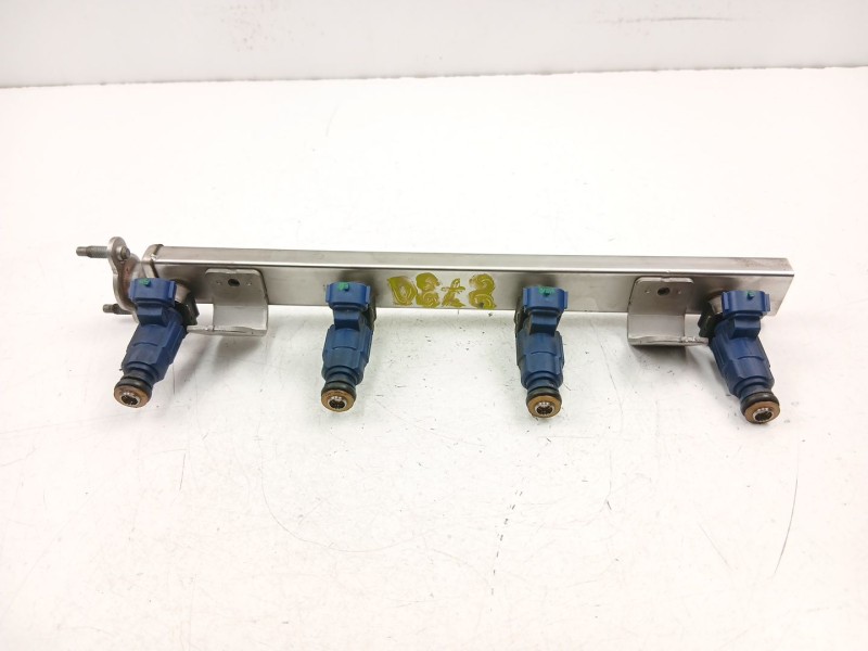 Recambio de inyectores juego para kia cee´d hatchback (ed) 1.4 cvvt referencia OEM IAM 353102B000  