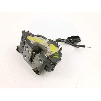 CERRADURA PUERTA DELANTERA DERECHA 805020001R 