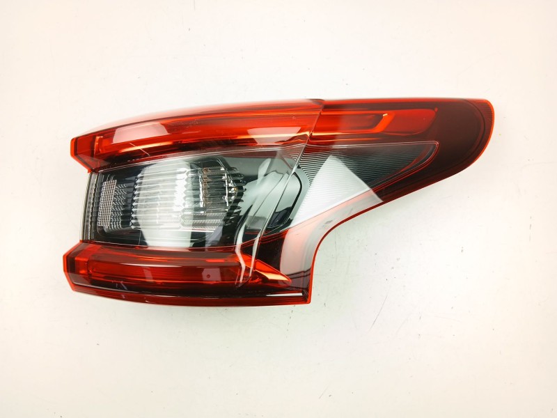 Recambio de piloto trasero derecho para nissan qashqai ii (j11, j11_) 1.2 dig-t referencia OEM IAM 26550HV00A  