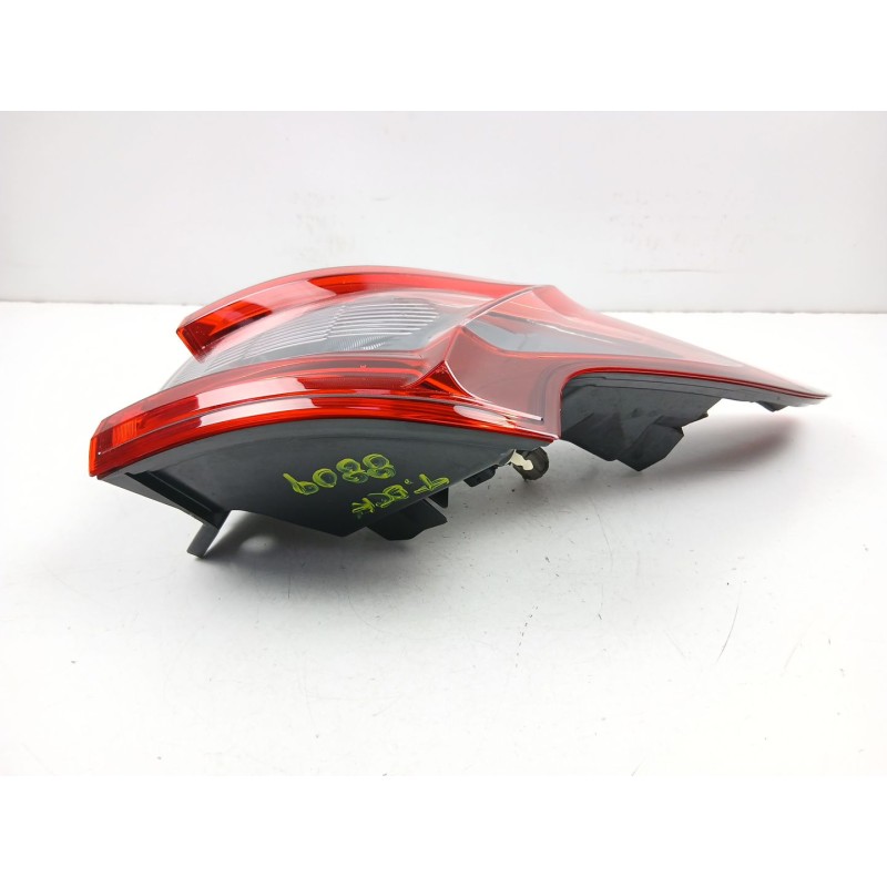 Recambio de piloto trasero derecho para nissan qashqai ii (j11, j11_) 1.2 dig-t referencia OEM IAM 26550HV00A  