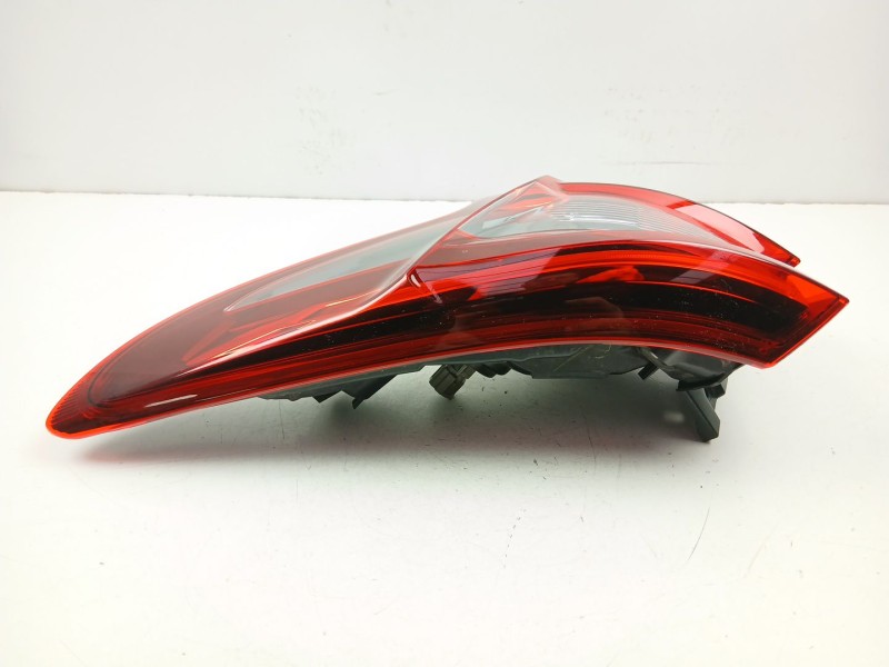 Recambio de piloto trasero derecho para nissan qashqai ii (j11, j11_) 1.2 dig-t referencia OEM IAM 26550HV00A  