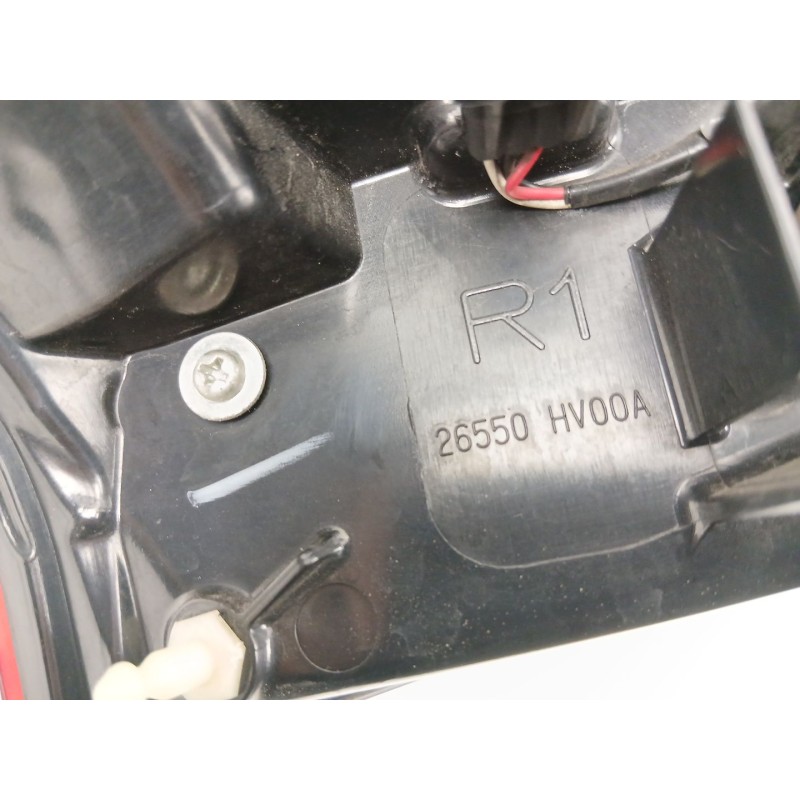 Recambio de piloto trasero derecho para nissan qashqai ii (j11, j11_) 1.2 dig-t referencia OEM IAM 26550HV00A  