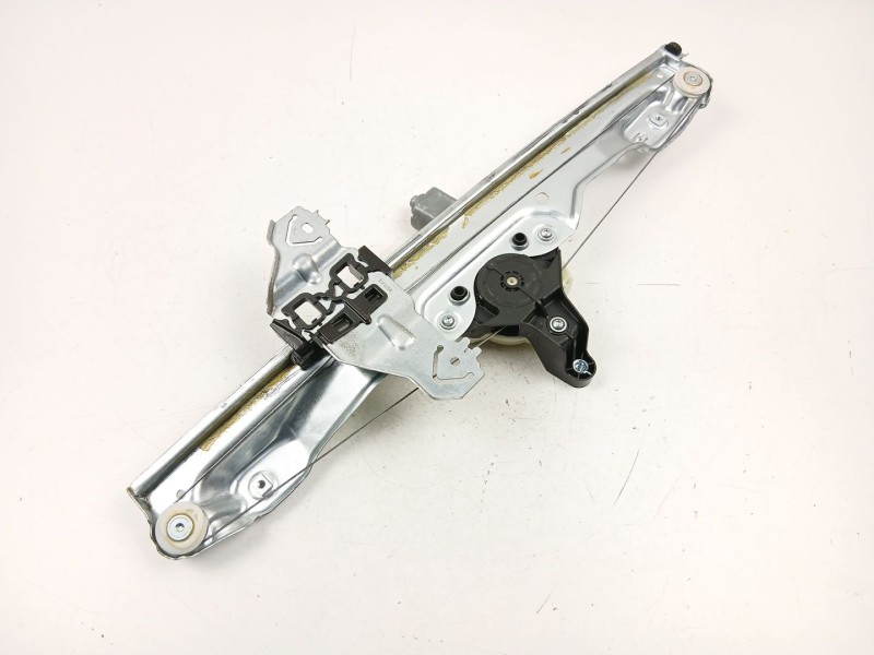 Recambio de elevalunas delantero derecho para nissan qashqai ii (j11, j11_) 1.2 dig-t referencia OEM IAM 80700HV00C  