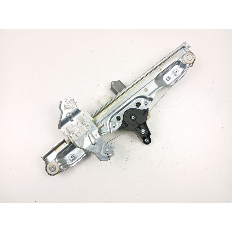 Recambio de elevalunas trasero derecho para nissan qashqai ii (j11, j11_) 1.2 dig-t referencia OEM IAM 82700HV00C  