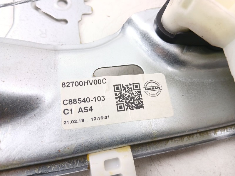 Recambio de elevalunas trasero derecho para nissan qashqai ii (j11, j11_) 1.2 dig-t referencia OEM IAM 82700HV00C  