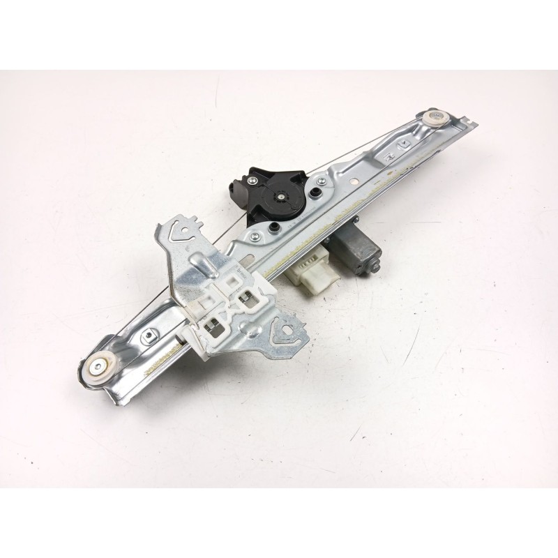 Recambio de elevalunas trasero izquierdo para nissan qashqai ii (j11, j11_) 1.2 dig-t referencia OEM IAM 82701HV00C  