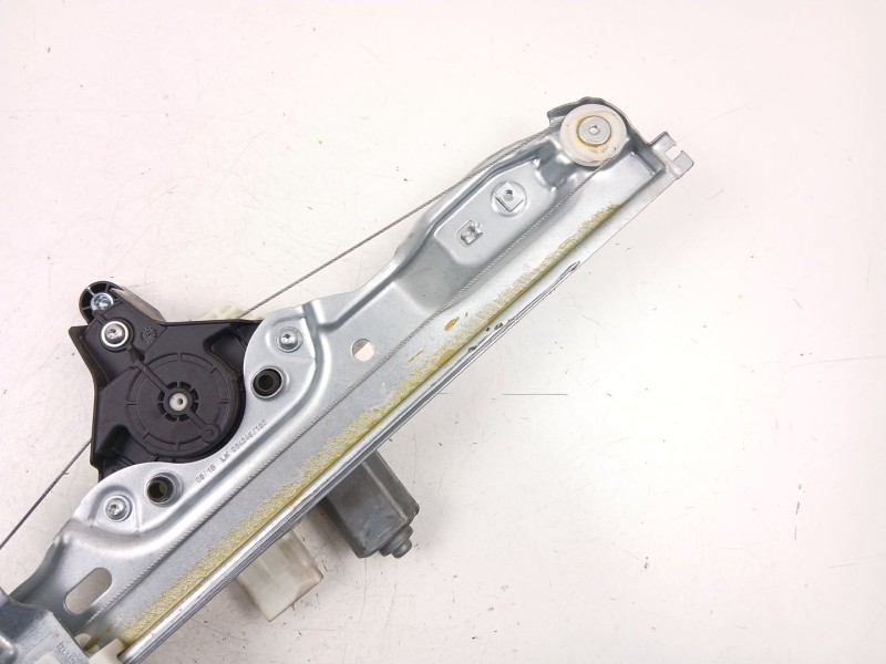 Recambio de elevalunas trasero izquierdo para nissan qashqai ii (j11, j11_) 1.2 dig-t referencia OEM IAM 82701HV00C  