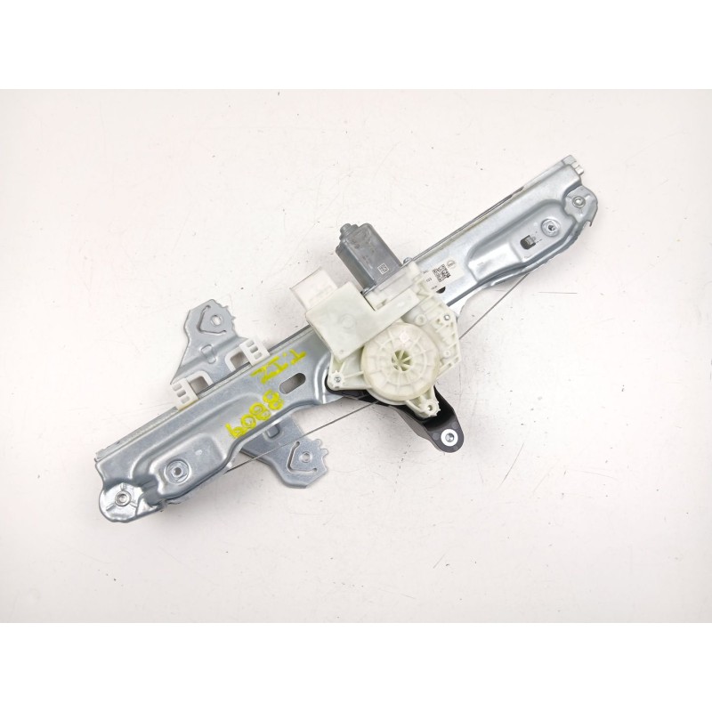 Recambio de elevalunas trasero izquierdo para nissan qashqai ii (j11, j11_) 1.2 dig-t referencia OEM IAM 82701HV00C  