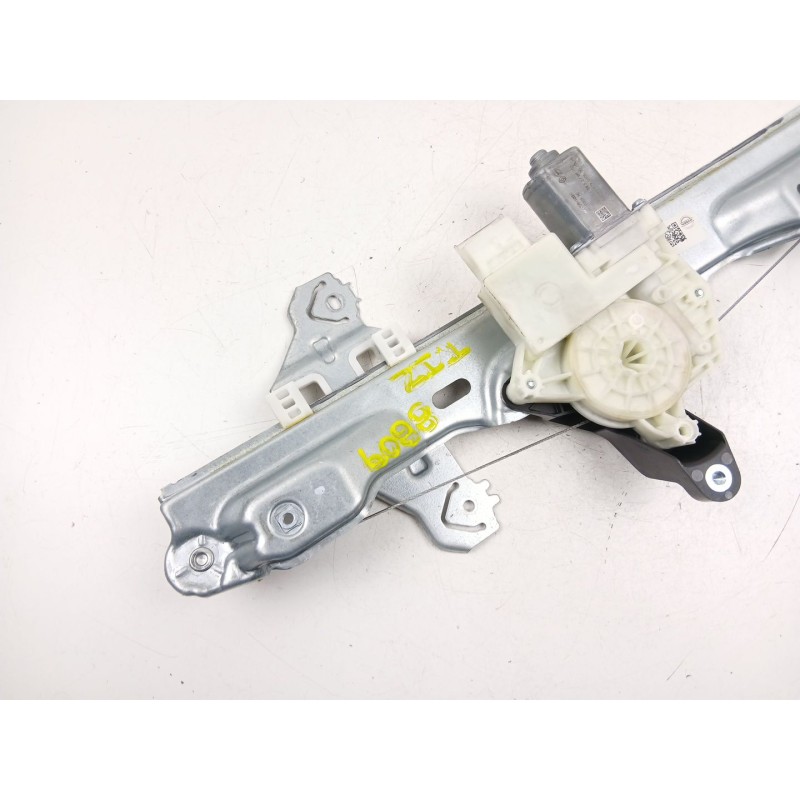 Recambio de elevalunas trasero izquierdo para nissan qashqai ii (j11, j11_) 1.2 dig-t referencia OEM IAM 82701HV00C  