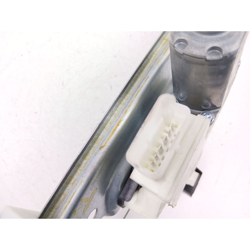 Recambio de elevalunas trasero izquierdo para nissan qashqai ii (j11, j11_) 1.2 dig-t referencia OEM IAM 82701HV00C  