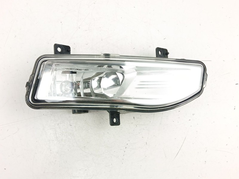 Recambio de antiniebla derecho para nissan qashqai ii (j11, j11_) 1.2 dig-t referencia OEM IAM 261508995A  