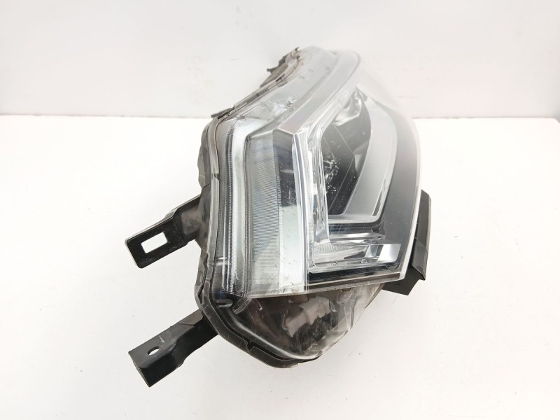 Recambio de faro izquierdo para nissan qashqai ii (j11, j11_) 1.2 dig-t referencia OEM IAM 26060HV05B  