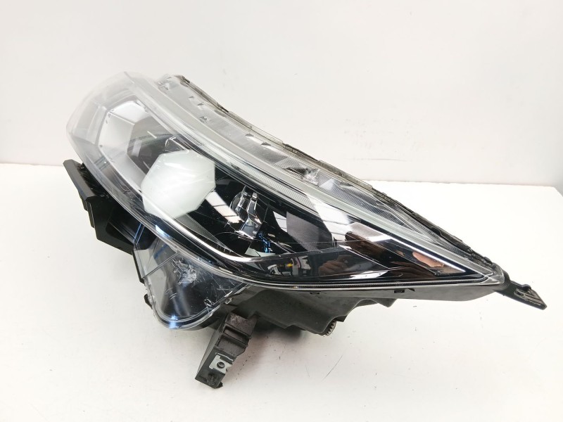 Recambio de faro izquierdo para nissan qashqai ii (j11, j11_) 1.2 dig-t referencia OEM IAM 26060HV05B  