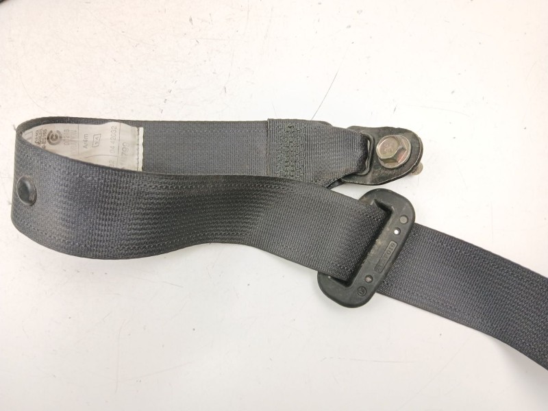 Recambio de cinturon seguridad trasero izquierdo para subaru forester 2.0 td referencia OEM IAM 64660SG051VH  