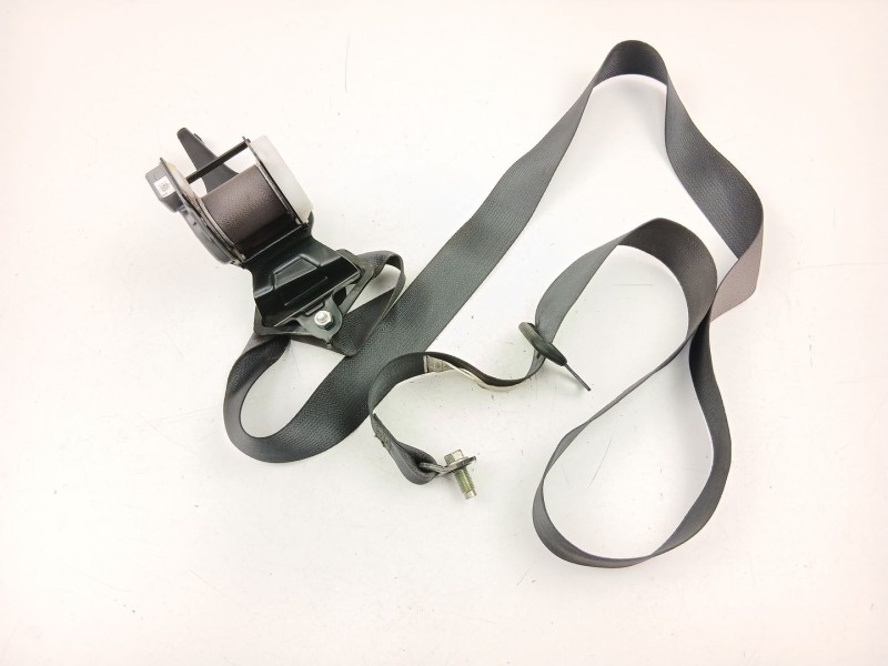 Recambio de cinturon seguridad trasero derecho para subaru forester 2.0 td referencia OEM IAM 64660SG041VH  